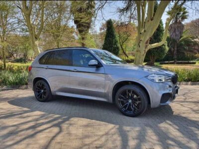 BMW X5 M50d